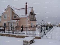 Фото кованых козырьков и навесов