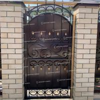Фото кованых калиток